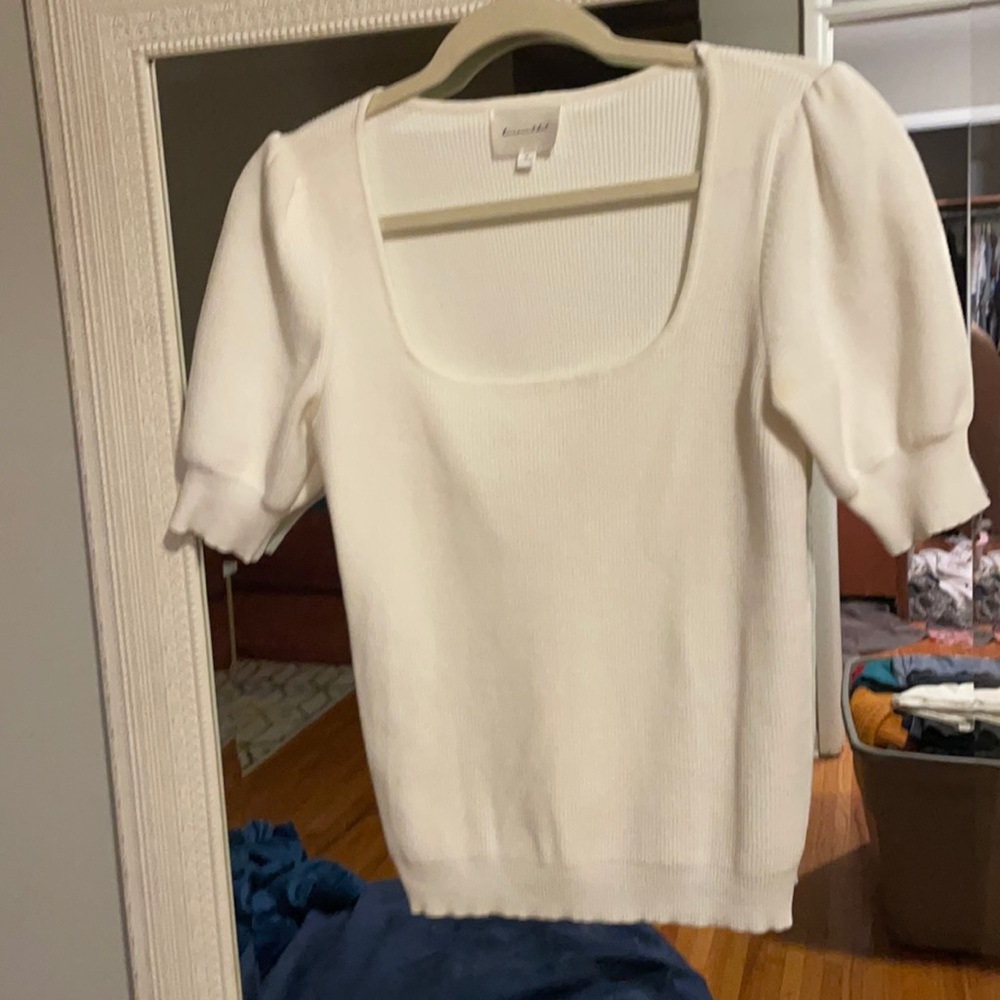 Puff sleeve top